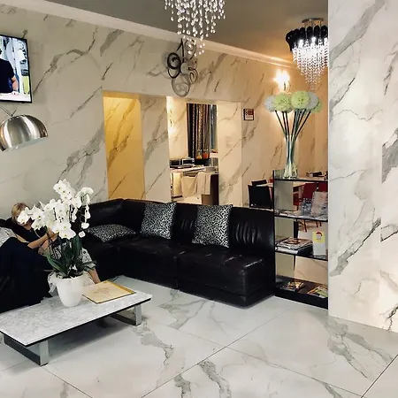 Bolzano 3* Milan