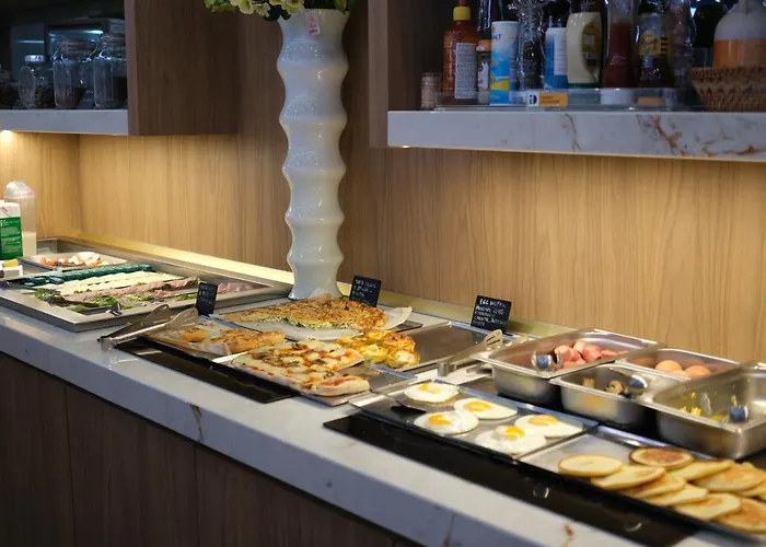 ボルツァーノ ホテル 3*