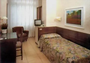 ボルツァーノ ホテル ミラノ