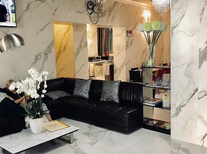 ボルツァーノ 3* ミラノ