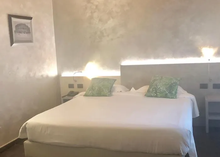 ボルツァーノ 3* ミラノ