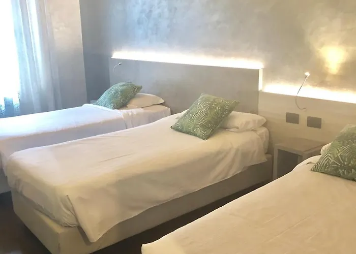 ホテル ボルツァーノ 3*