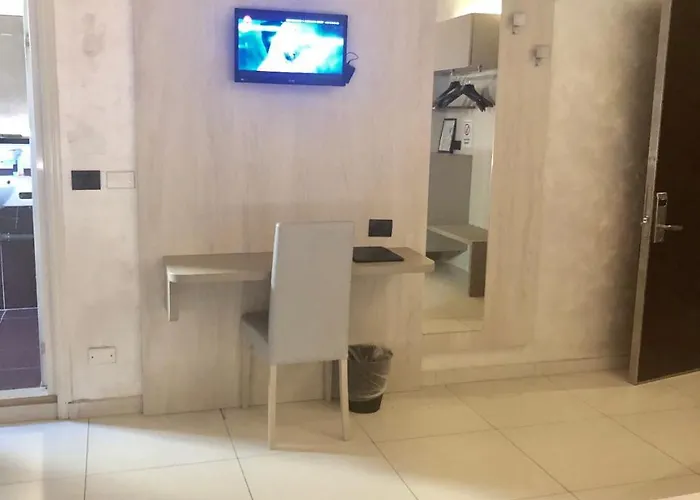 ボルツァーノ ホテル ミラノ