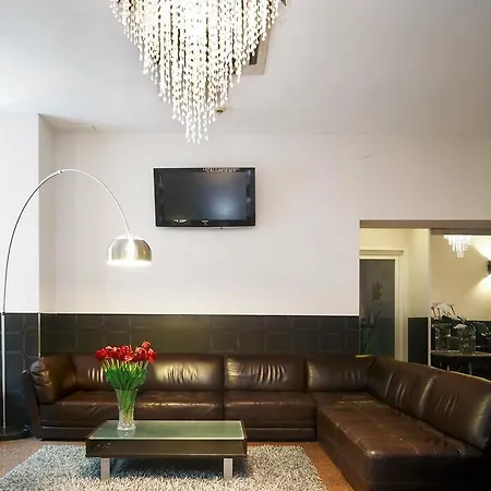 Bolzano Otel 3*