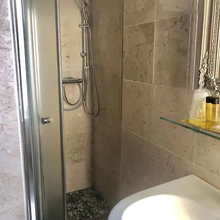 Bolzano Otel